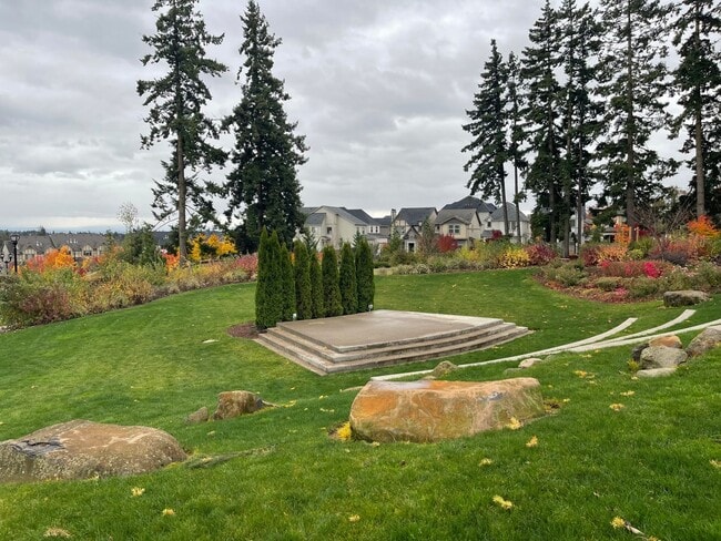 Building Photo - Beautiful 2br/2ba Townhome in Great Wilsonville Location!  ** MOVE IN SPECIAL **