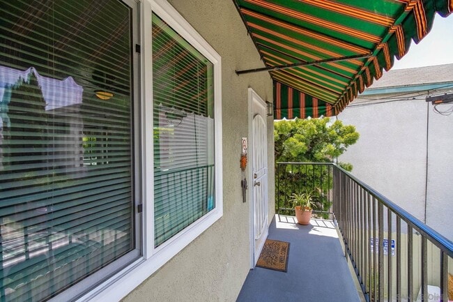 Building Photo - 3616 E 10th St