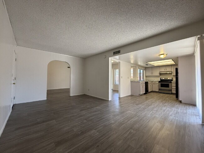 Building Photo - "Charming 4-Bedroom Haven with 2 Baths in ...