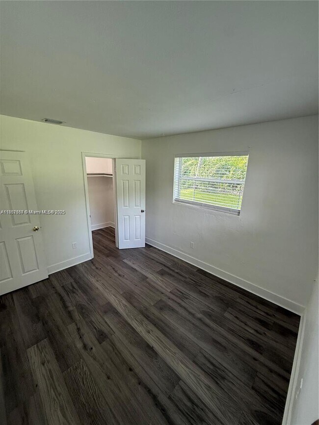 Building Photo - 1342 NE 110th Terrace