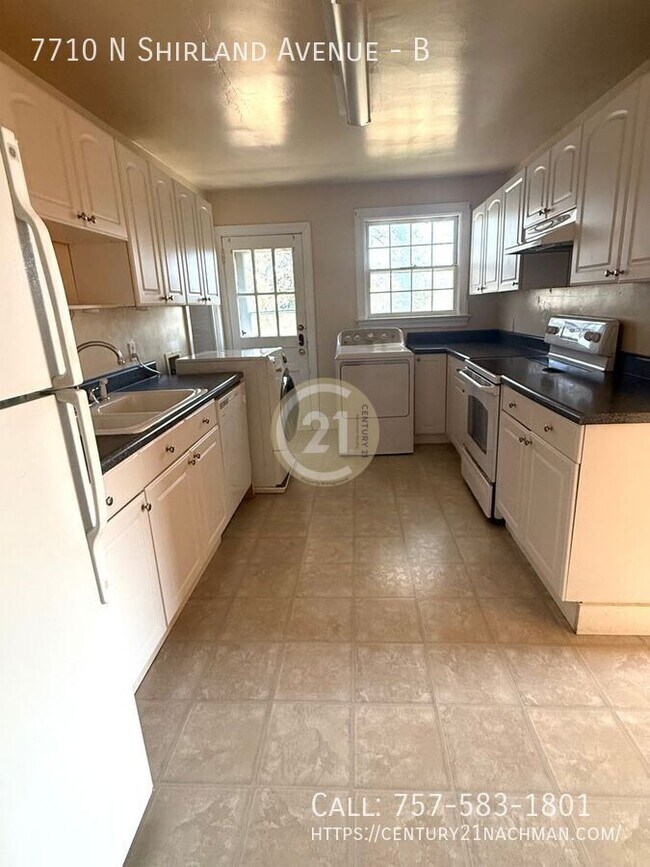 Building Photo - 7710 N Shirland Ave