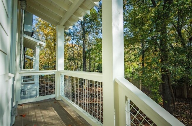 Building Photo - 188 La France Walk