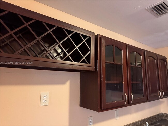 Building Photo - 3410 Java Plum Ave