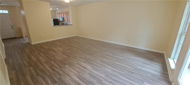 Building Photo - 4330 Park Gate Way