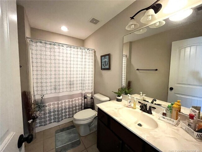 Building Photo - 3012 Gentle Breeze Ct