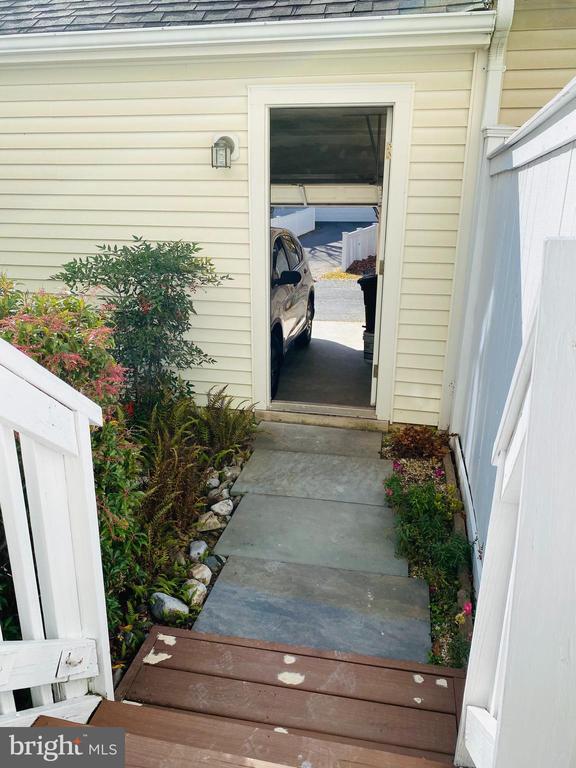 Building Photo - 1108 Havencrest St