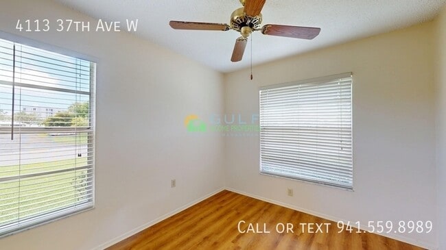 Building Photo - 4113 37th Ave W