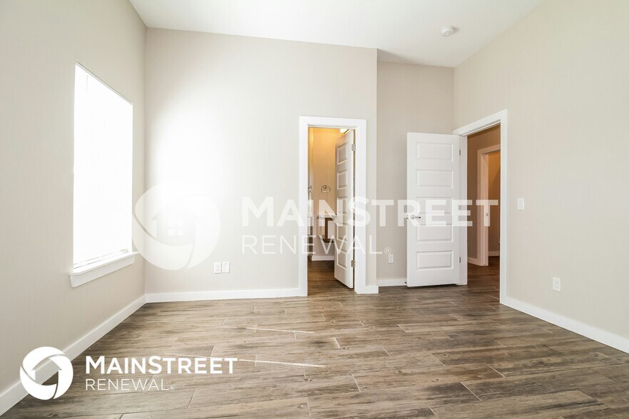 Building Photo - 11315 Paradise Out Ln