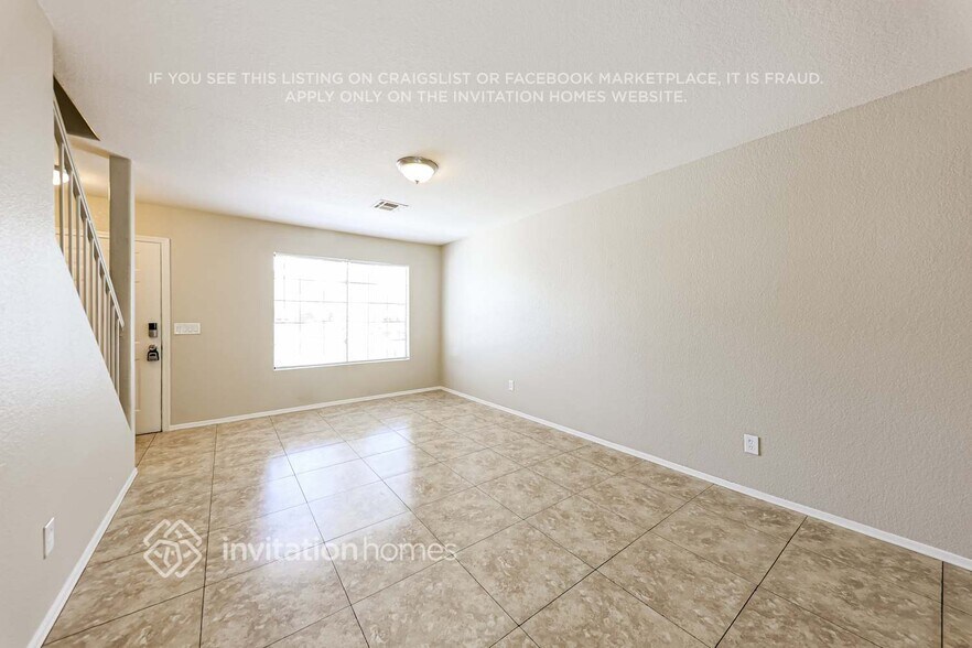 Building Photo - 7801 N 44th Dr