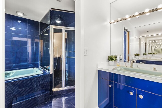 Building Photo - 275 U.S. 20-SI ID1240408P