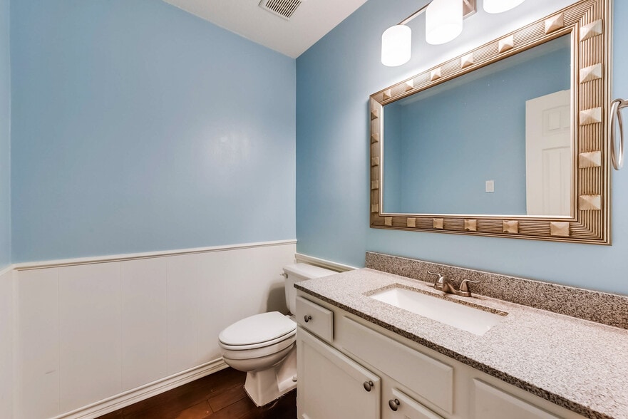 Downstairs 1/2 Bath - 4231 Crestedge Ln