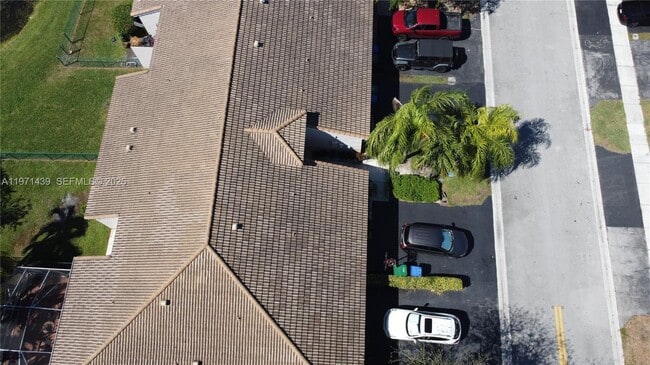 Building Photo - 11688 SW 17th Ct