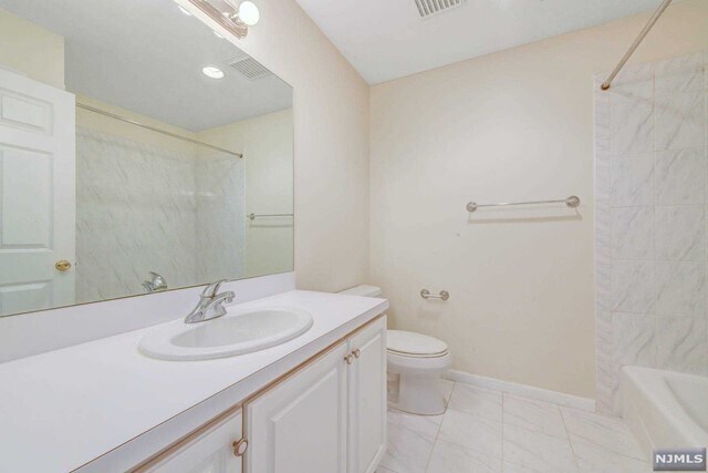 Building Photo - 158 Green Way