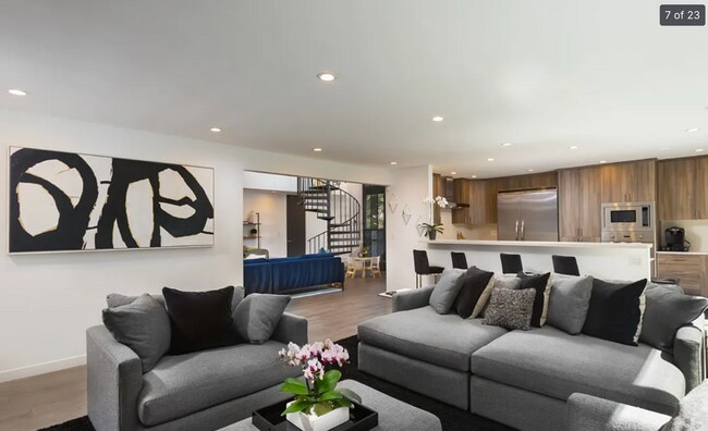 Building Photo - Come home to this Modern 2-bedroom Townhome in West Hollywood!