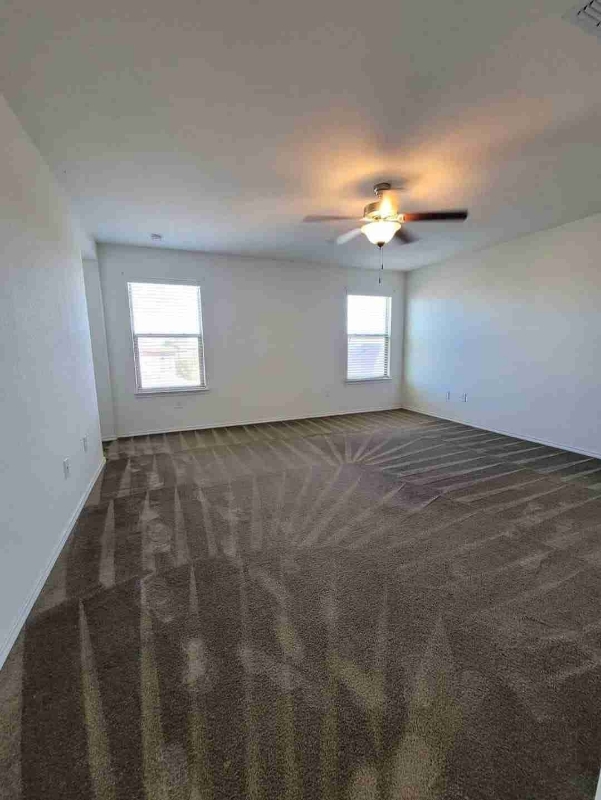 Building Photo - 9134 Wind Crown