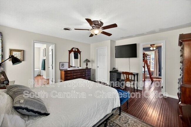 Building Photo - 8591 Cislo Ct