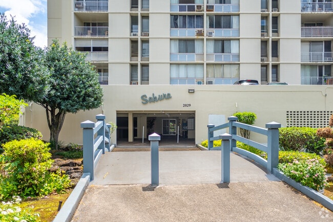 Building Photo - Sakura