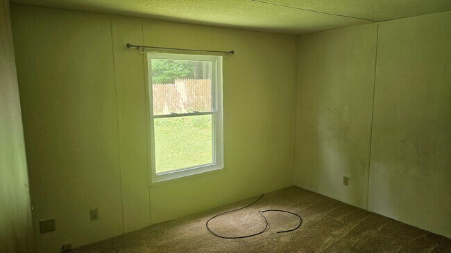 Building Photo - 2802 Forge Hill Rd