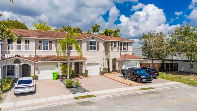 Building Photo - 102 Riverwalk Cir