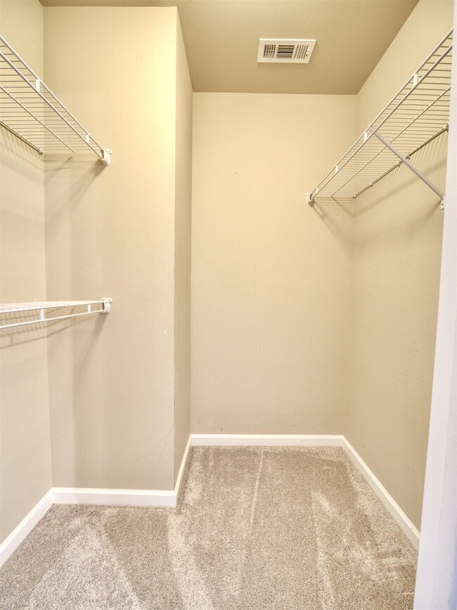 Building Photo - 2035 Hickory Brook Drive