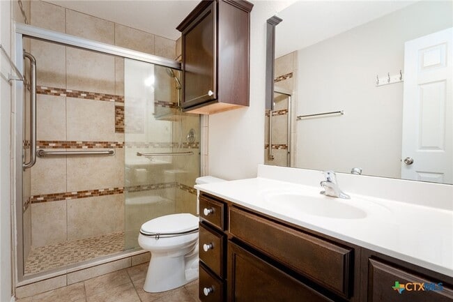 Building Photo - 1502 Shim's Blvd