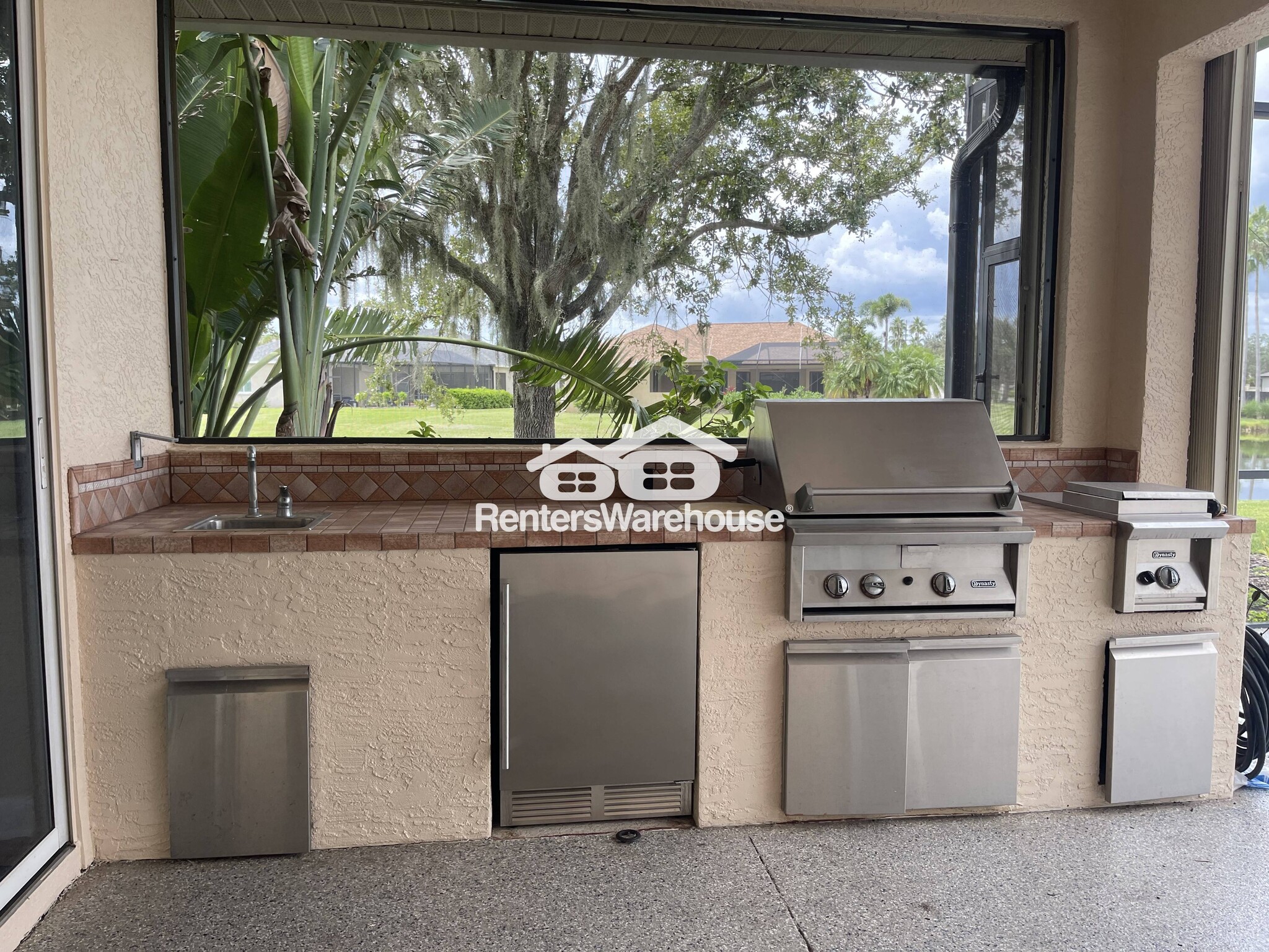 Building Photo - 8946 Province St