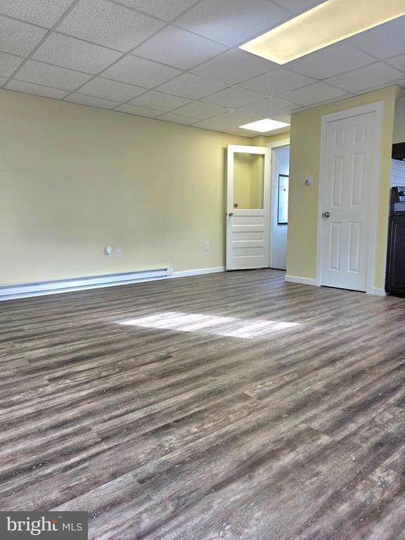 Building Photo - 17 S Jackson St