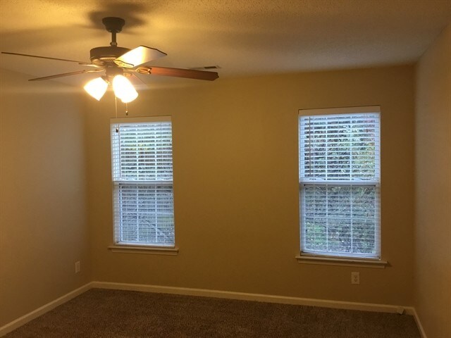 Building Photo - 759 Bradberry Ln