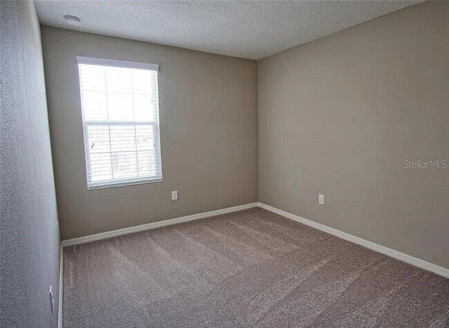 Building Photo - 7026 Woodchase Glen Dr