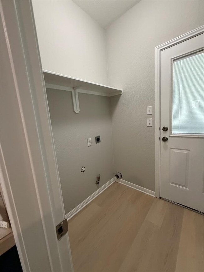 Building Photo - 5101 Avenue H