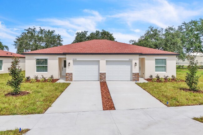 Building Photo - 2535 Slim Haywood Ave