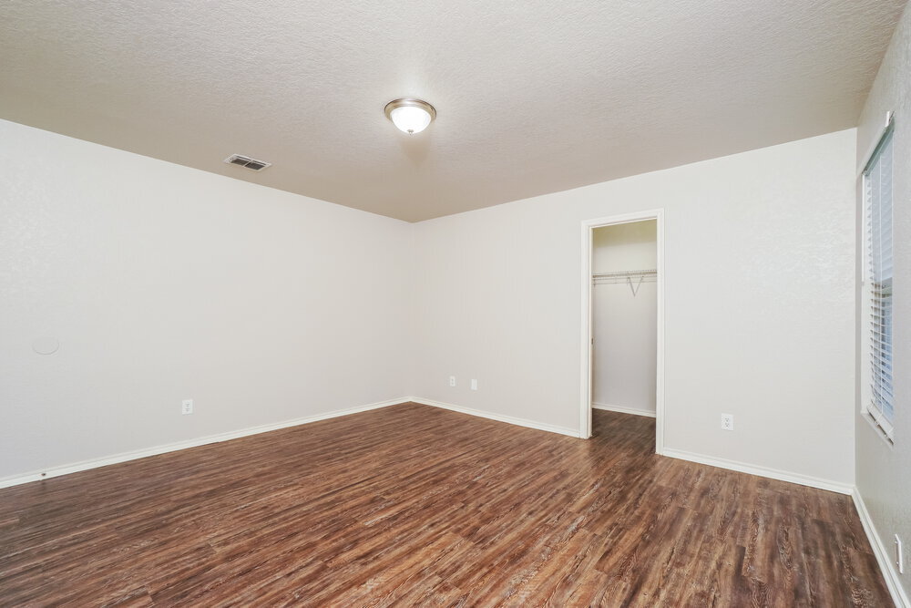 Building Photo - 3818 Amber Chase