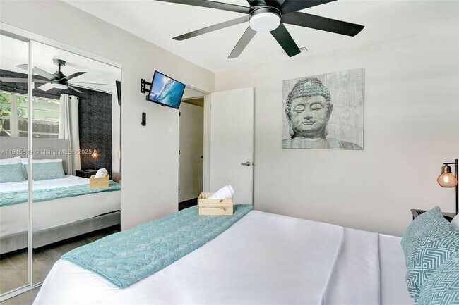 Building Photo - 2809 NW 7th Ave