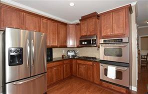 Building Photo - 759 Village Crest Dr NW