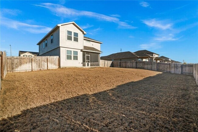 Building Photo - 19004 Elk Horn Dr