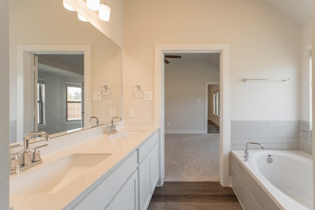 Building Photo - 10289 S Goshawk Trl