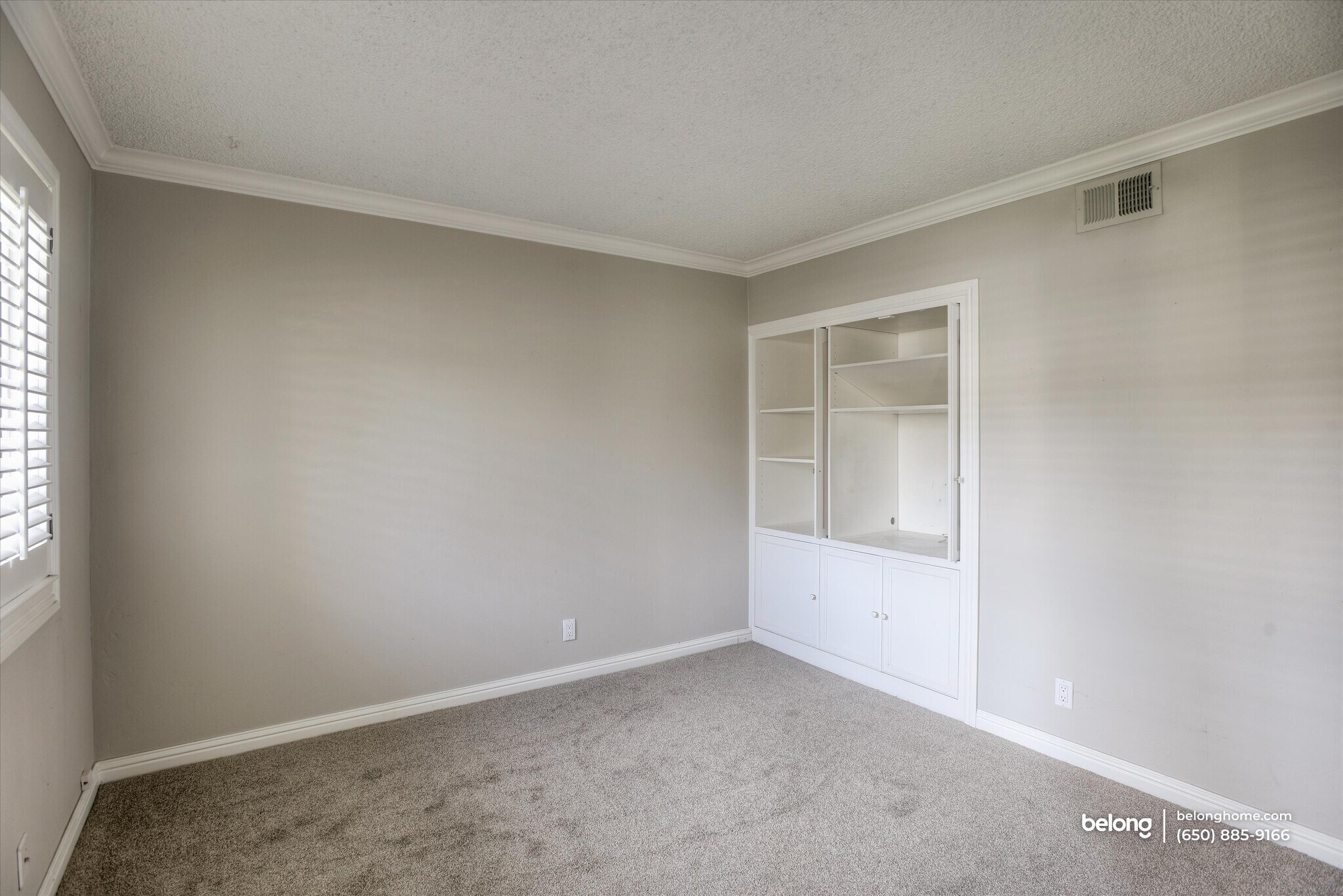 Building Photo - 768 Comet Dr