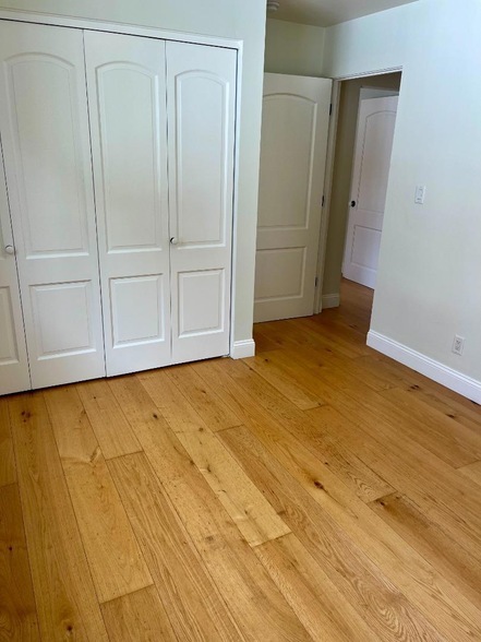 Building Photo - 445 Purisima Way