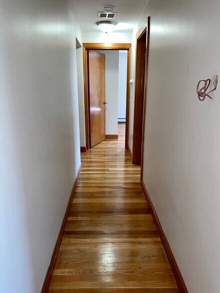 Building Photo - 5 Stoneham St