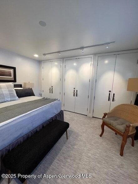 Building Photo - 205 E Durant Ave