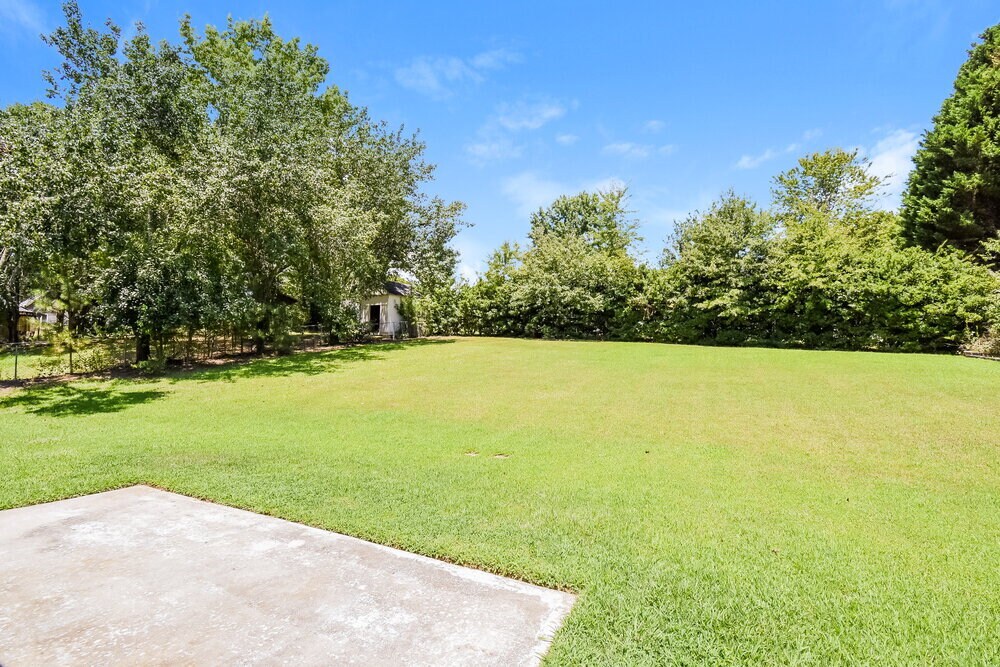 Building Photo - 1290 Shamrock Hill Cir
