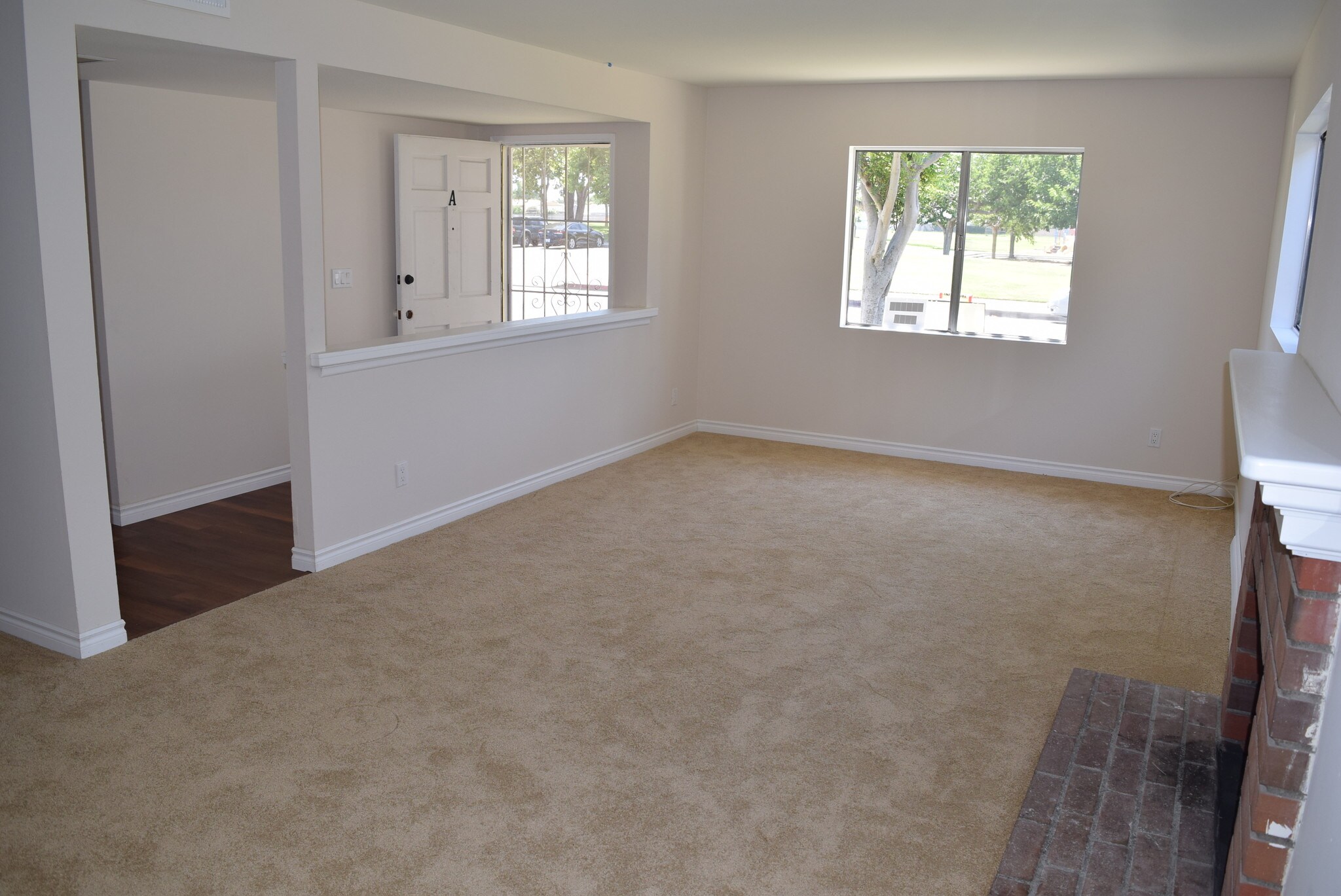 LIVING ROOM - 16042 Waikiki Ln