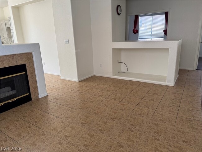 Building Photo - 313 Lilac Arbor St