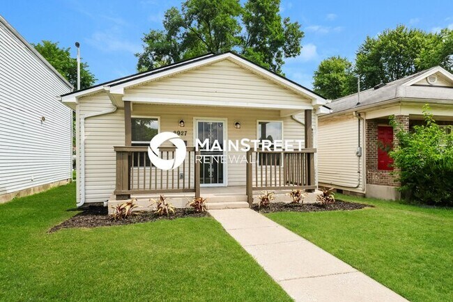 Primary Photo - 3 Bedroom Pet-Friendly Home in Louisville,...