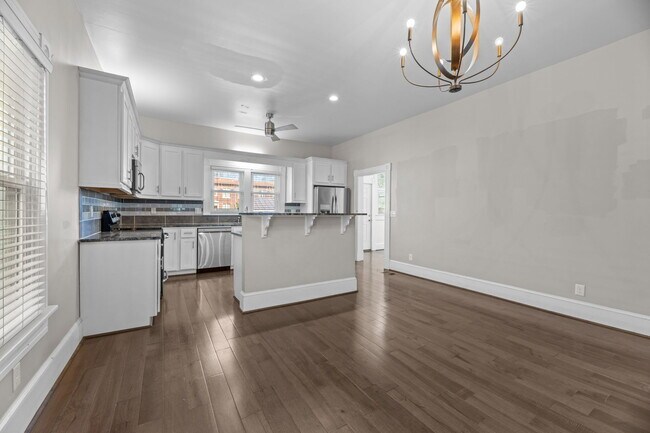 Building Photo - 1220 National Ave