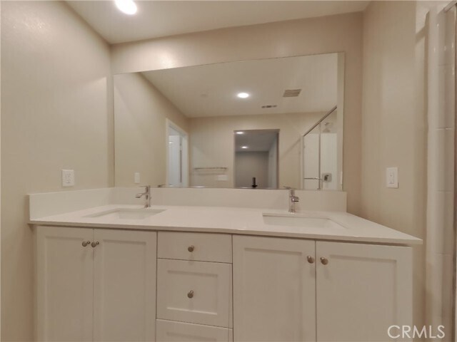 Building Photo - 31728 Willowood Way