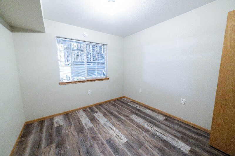 Building Photo - 1221 University Ave