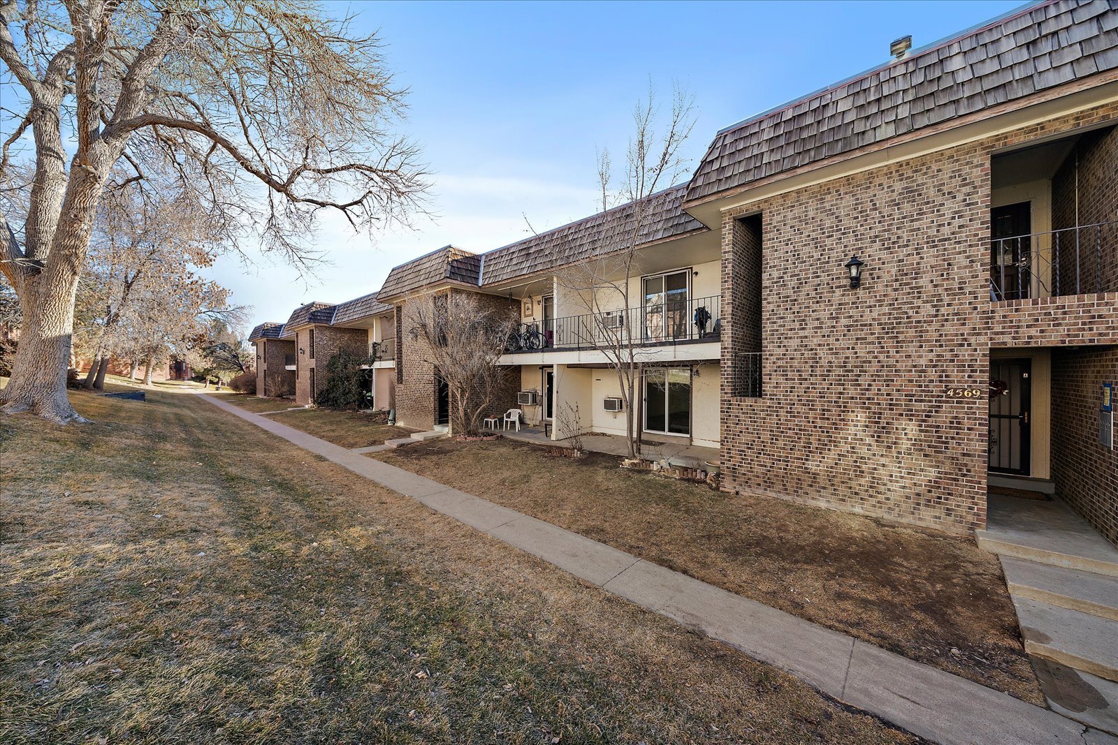 Building Photo - 4569 S Lowell Blvd