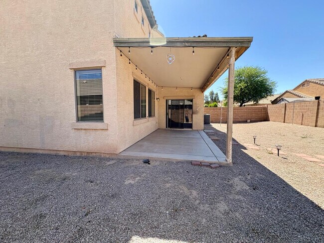 Building Photo - 16126 W Meade Ln