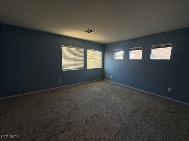 Building Photo - 9218 Grassy Weep Ct